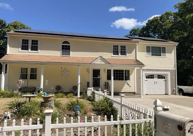 Homes for sale in Attleboro, MA | 148 Curtis Ave, Attleboro, MA 02703 | MLS# 73539583