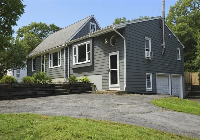 2nd image of 52 Prospect Avenue, Attleboro, MA 02703 | MLS# 73556916