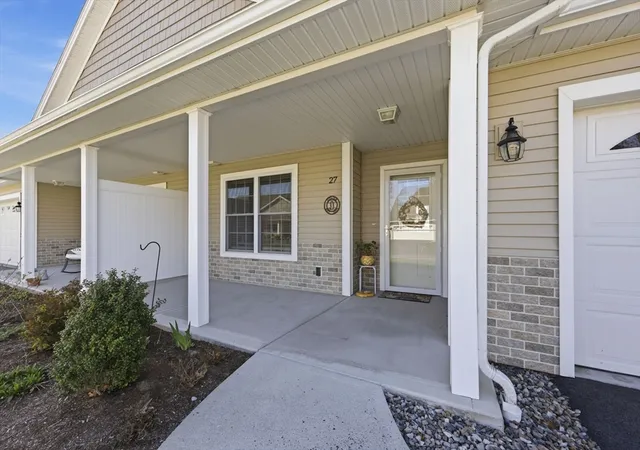 Homes for sale in Wilbraham, MA | 27 Lodge Lane #27, Wilbraham, MA 01095 | MLS# 73507165