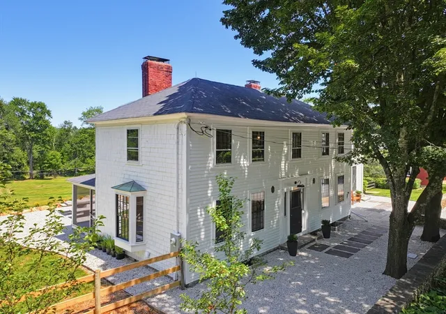 2nd image of 361 Winter St, Holliston, MA 01746 | MLS# 73556965