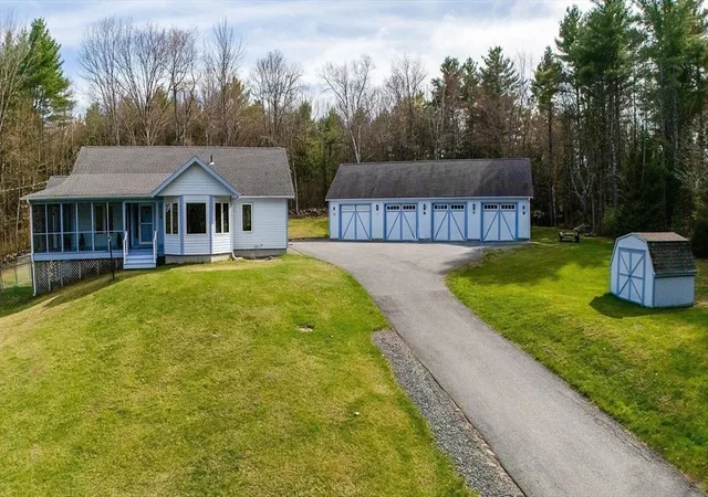Homes for sale in Ashburnham, MA | 205 East Rindge Road, Ashburnham, MA 01430 | MLS# 73510182