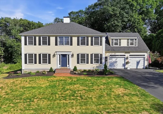 1st image of 14 Windward Ln, Scituate, MA 02066 | MLS# 73559496