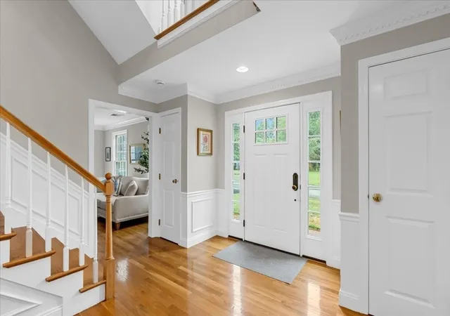 2nd image of 14 Windward Ln, Scituate, MA 02066 | MLS# 73559496