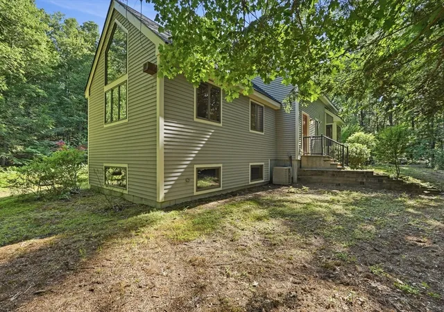 4th image of 470 Montague Rd, Sunderland, MA 01375 | MLS# 73541919