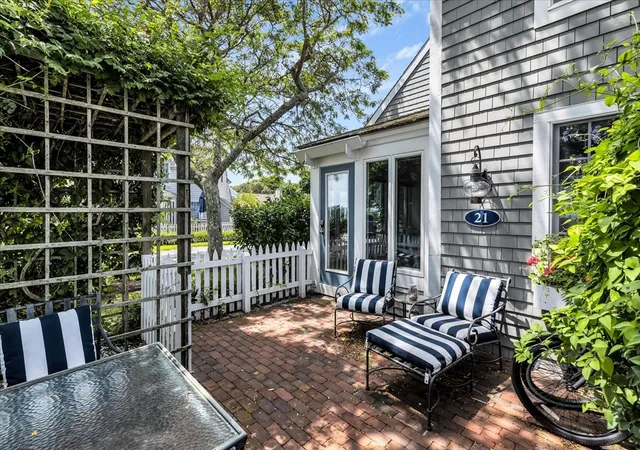 Photo 4 of Condo for sale at 21 Milestone Way #620, Mashpee, MA 02649 | MLS# 73473499 | Listing updated on 2026-09-20