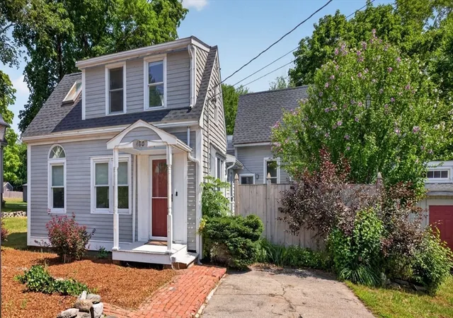 1st image of 480 Plymouth St, East Bridgewater, MA 02333 | MLS# 73552480