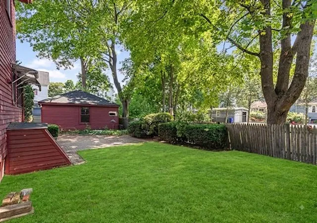 40th image of 22 Third St, Attleboro, MA 02703 | MLS# 73564547