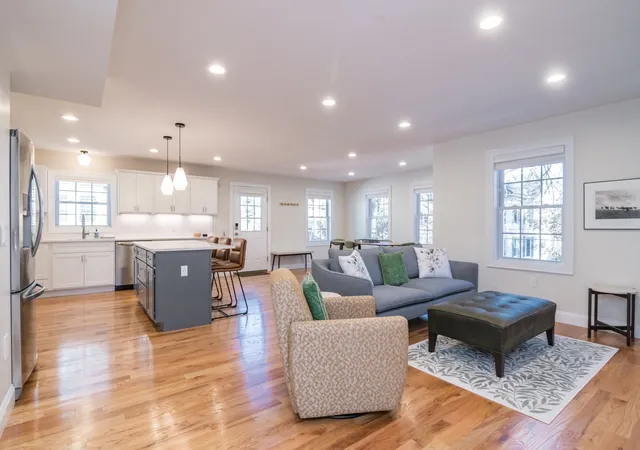 Photo 3 of Condo for sale at 9 Pomeroy Ter #2, Northampton, MA 01060 | MLS# 73596837 | Listing updated on 2026-10-30