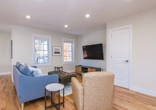 Photo 4 of Condo for sale at 9 Pomeroy Ter #2, Northampton, MA 01060 | MLS# 73596837 | Listing updated on 2026-10-30