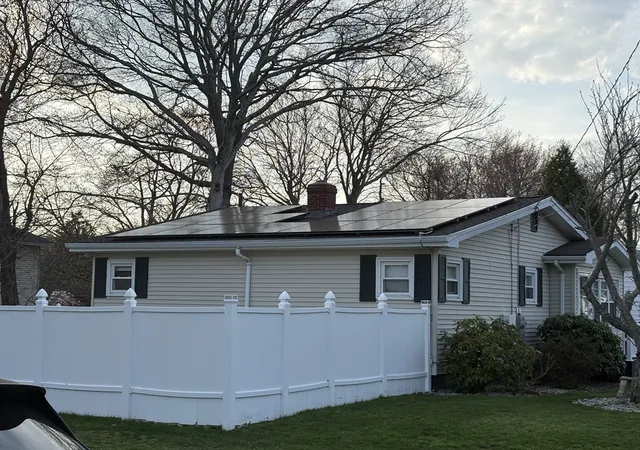 Homes for sale in New Bedford, MA | 107 Alva St, New Bedford, MA 02740 | MLS# 73511549