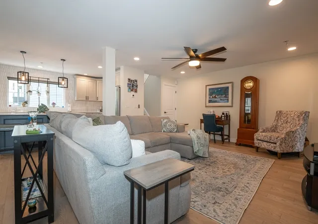 Listing Photo 4 - Condo for sale in building located at 108 Brg St, Beverly, MA 01915 - Unit #1