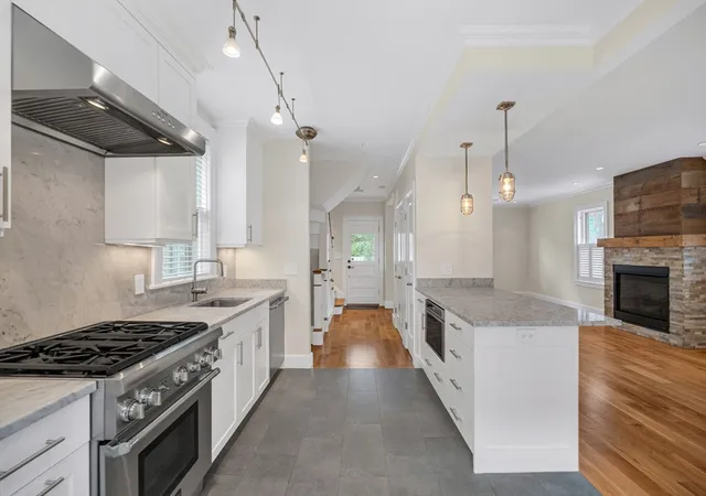 1st image of 2 Kenway St, Cambridge, MA 02138 | MLS# 73543151