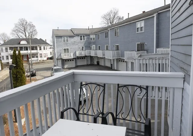 5th image of 113 School St, Lowell, MA 01854