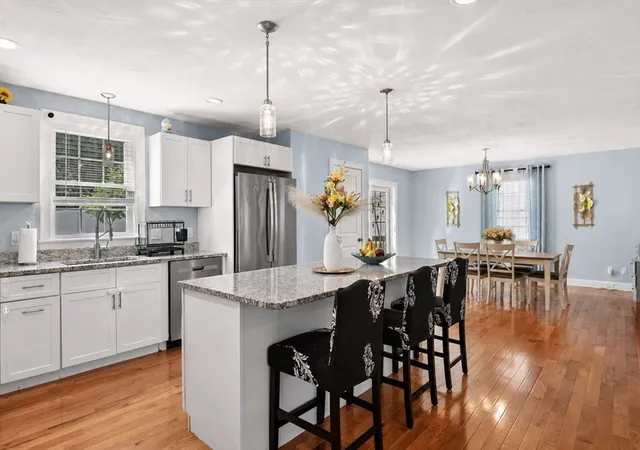 Photo 3 of Single family home for sale at 133 Apricot St, Worcester, MA 01603 | MLS# 73563703 | Listing updated on 2026-09-28