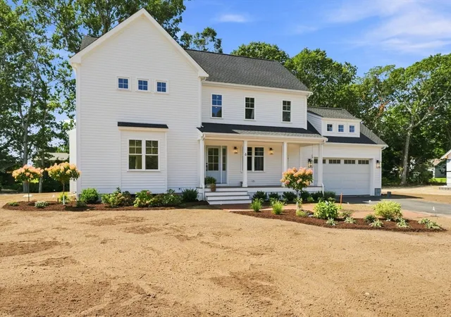 Photo 1 of Single family home for sale at 6 Collin's Way, Fairhaven, MA 02719 | MLS# 73569410 | Listing updated on 2026-09-01