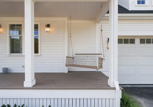 Photo 4 of Single family home for sale at 6 Collin'S Way, Fairhaven, MA 02719 | MLS# 73569410 | Listing updated on 2026-09-01