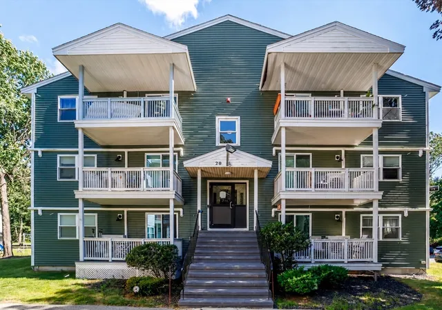 Homes for sale in Leominster, MA | 20 Abbey Rd #104, Leominster, MA 01453 | MLS# 73540606