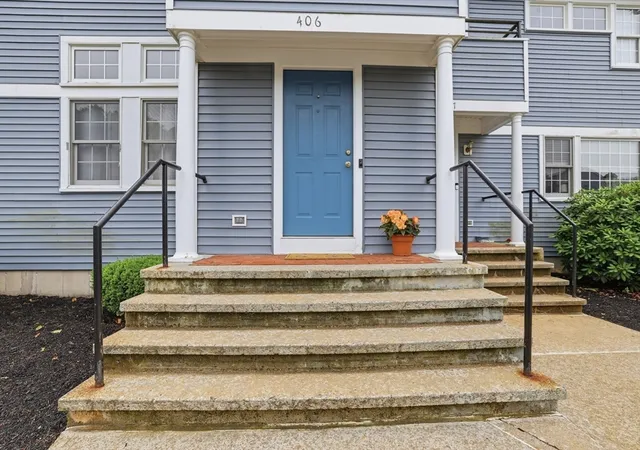 Homes for sale in Whitman, MA | 501 Auburn St #406, Whitman, MA 02382 | MLS# 73544894