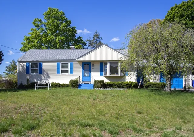 Homes for sale in Springfield, MA | 49 Fitzgerald Rd, Springfield, MA 01104 | MLS# 73518614