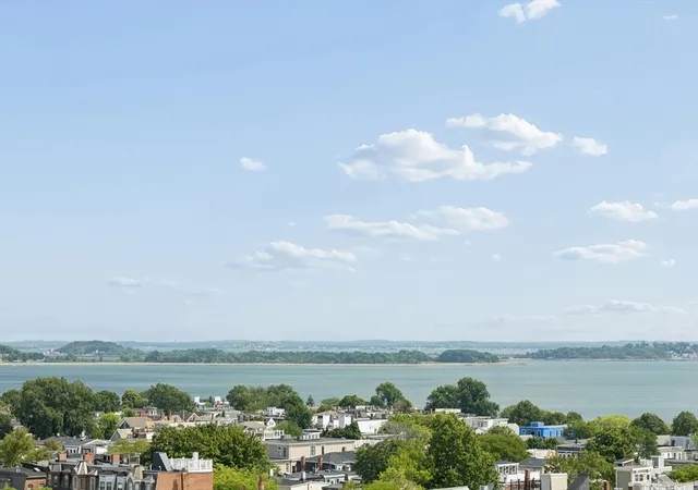 15th image of 549 E 4th St #D5, South Boston, MA 02127 | MLS# 73562569