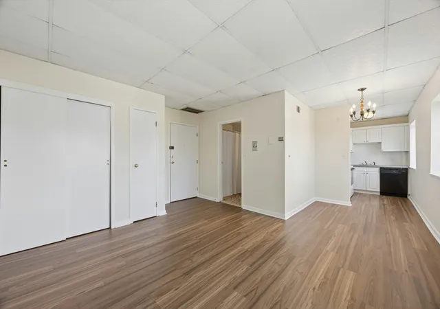 1st image of 549 E 4th St #D5, South Boston, MA 02127 | MLS# 73562569