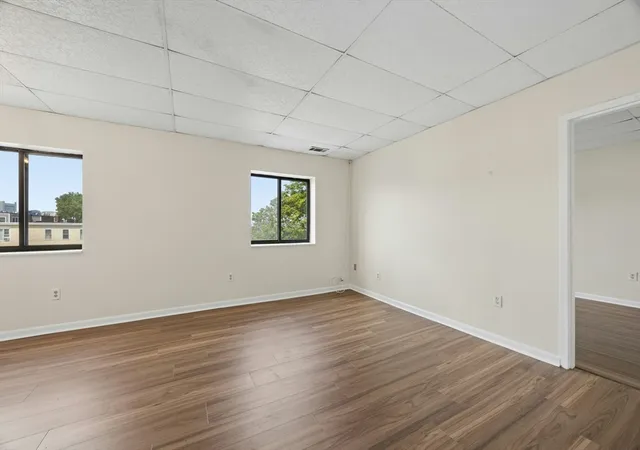2nd image of 549 E 4th St #D5, South Boston, MA 02127 | MLS# 73562569