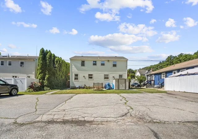 2nd image of 132 Hartwell St, Southbridge, MA 01550 | MLS# 73547970