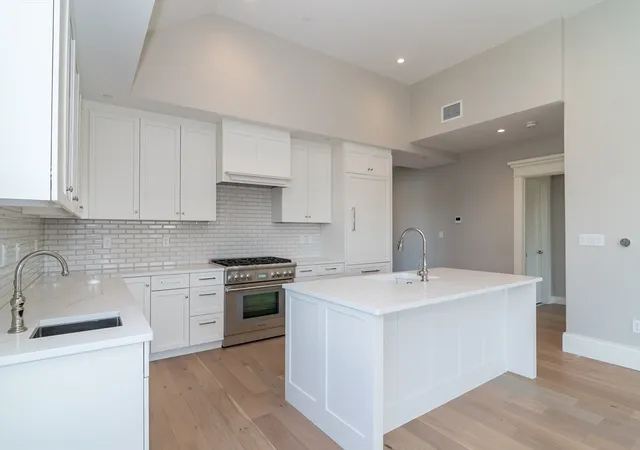 Homes for sale in Cohasset, MA | 87 Elm Street #319, Cohasset, MA 02025 | MLS# 73546581