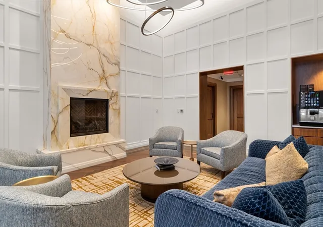 2nd image of Ritz-Carlton Residences N Twr, Boston, MA 02111