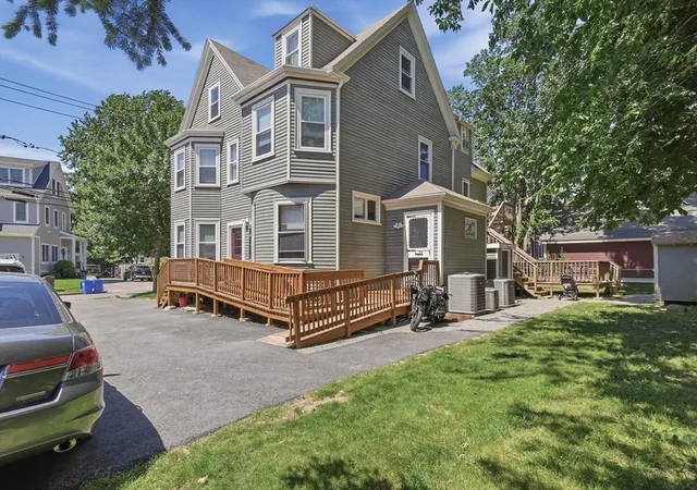 Homes for sale in Arlington, MA | 7 Wyman Street, Arlington, MA 02474 | Houzeo