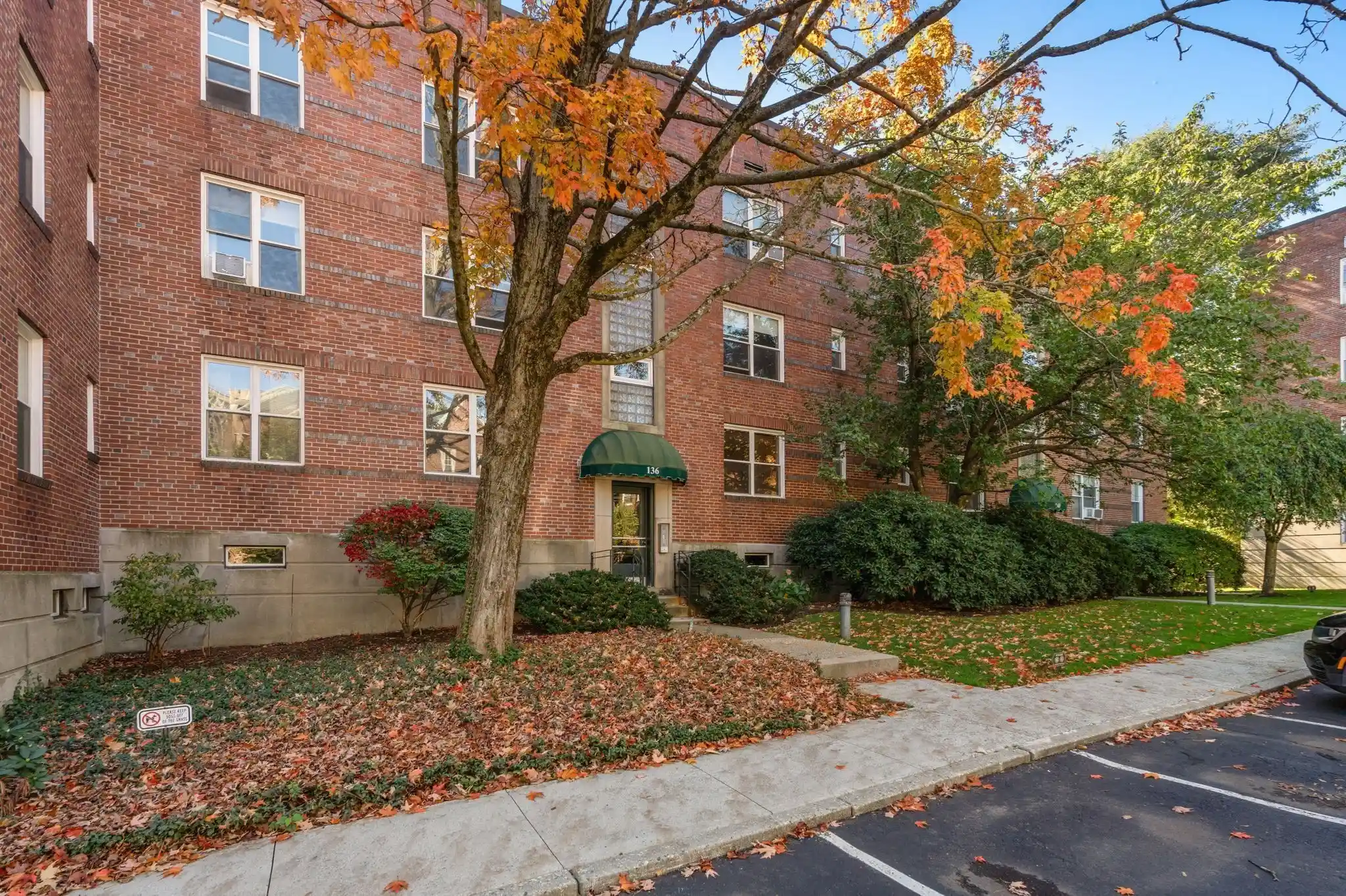 Condo for sale at 136 Beaconsfield Rd #2, Brookline, MA 02445 | MLS# 73592983