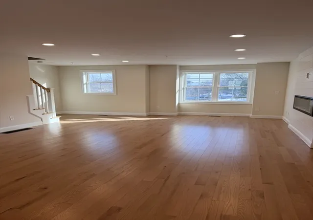12th image of 9 Acton Rd #8, Chelmsford, MA 01824 | MLS# 73477504