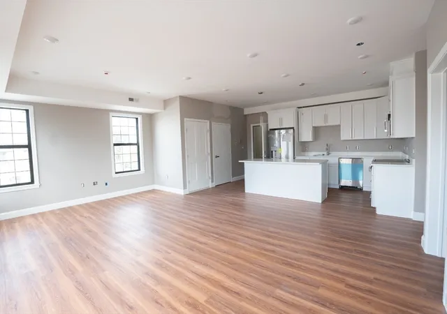 Photo 2 of Condominium at 13 Nahant Street #2A, Lynn, MA 01902 | MLS# 73284164 |  | Sold on 2025-07-01