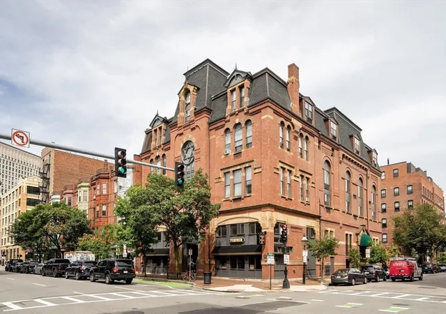 Homes for sale in Boston, MA | 9 Appleton Street #205, Boston, MA 02116 | MLS# 73517813