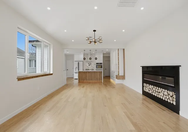 Photo 4 of Condo for sale at 10 Purvis St #10, Watertown, MA 02472 | MLS# 73554288 | Listing updated on 2026-09-15