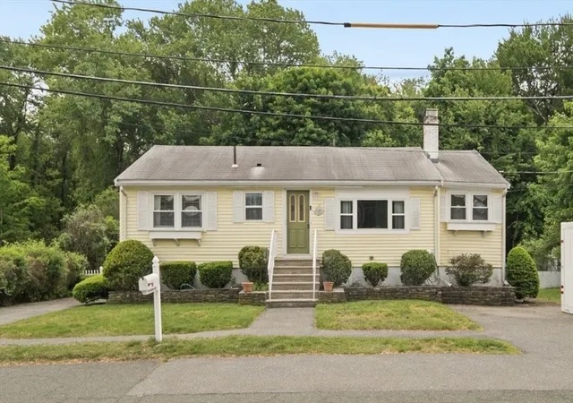 Homes for sale in Woburn, MA | 12 Karen Rd, Woburn, MA 01801 | MLS# 73528132