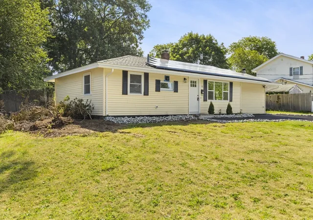 4th image of 15 Clara Rd, Brockton, MA 02302 | MLS# 73555682