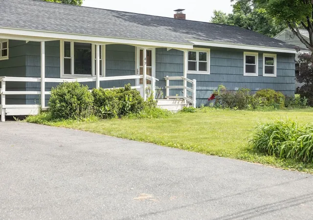 Homes for sale in Amherst, MA | 49 Harlow Dr, Amherst, MA 01002 | MLS# 73527980