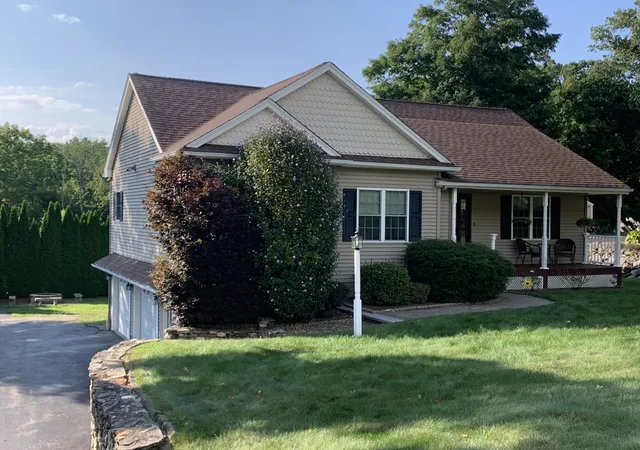 Photo 34 of Sale Pending at 31 Servant Way, Southbridge, MA 01550 | MLS# 73566702 | Listing updated on 2026-09-30