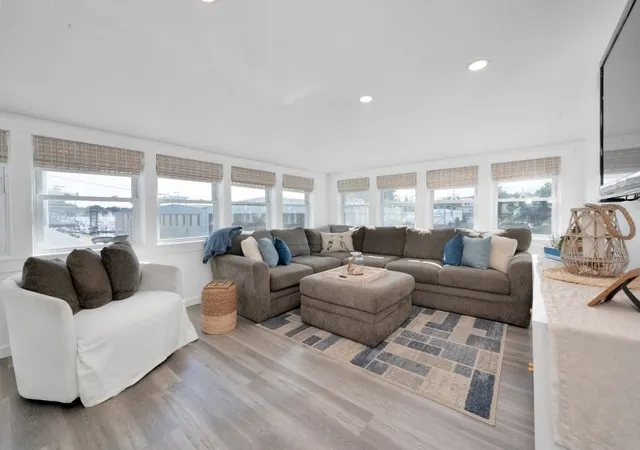 2nd image of 8 Green St, Wareham, MA 02558 | MLS# 73565653