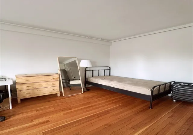 2nd image of 270 Huntington Ave, Boston, MA 02115