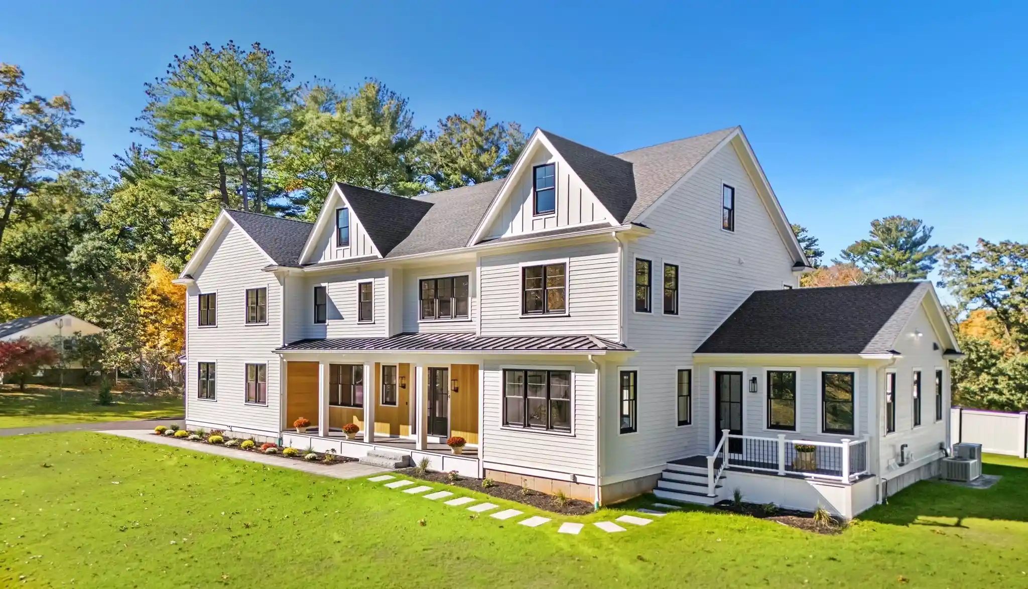 Single family home for sale at 14 Gloria Cir, Burlington, MA 01803 | MLS# 73593438