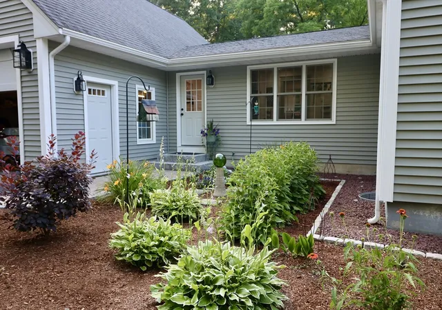 Homes for sale in Hopedale, MA | 12 Mill St, Hopedale, MA 01747 | MLS# 73548075