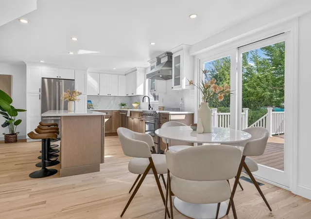 4th image of 7 Joyce Rd, Arlington, MA 02474 | MLS# 73565652