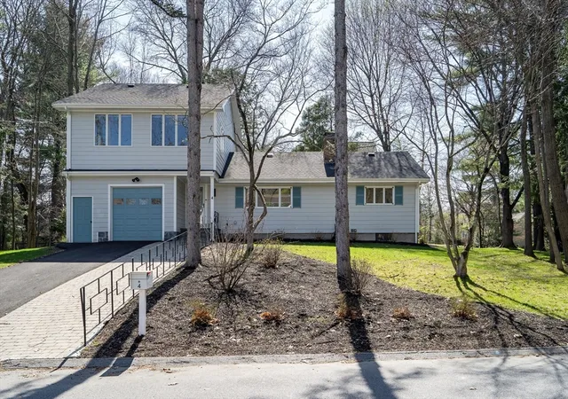 Homes for sale in Lexington, MA | 4 Westwood Road, Lexington, MA 02420 | MLS# 73505606
