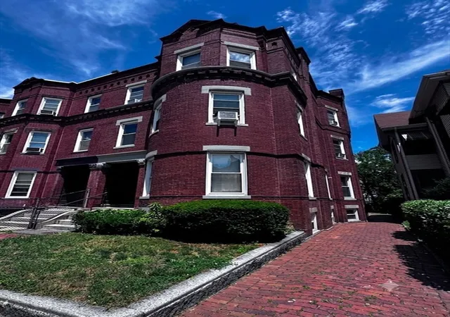 1st image of 38 Moreland St #1, Roxbury, MA 02119 | MLS# 73545352
