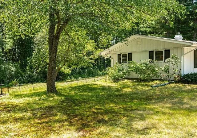 Photo 3 of Sale Pending at 430 Lake Shore Dr, Duxbury, MA 02332 | MLS# 73555205 | Listing updated on 2026-09-16
