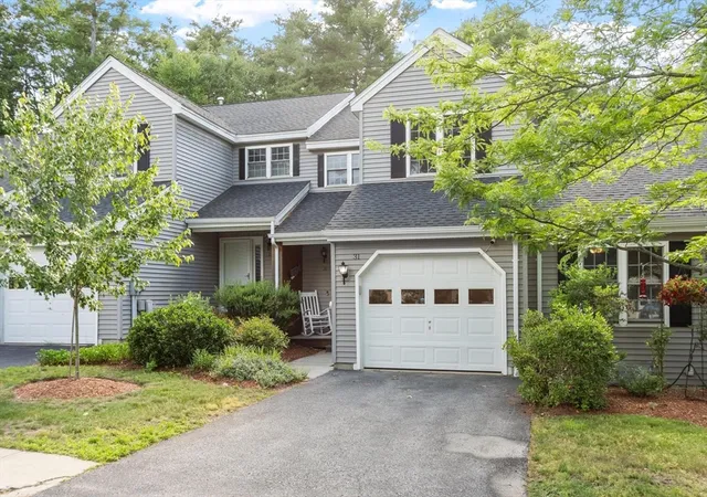 1st image of 31 Bridle Cross Rd #31, Fitchburg, MA 01420 | MLS# 73538394