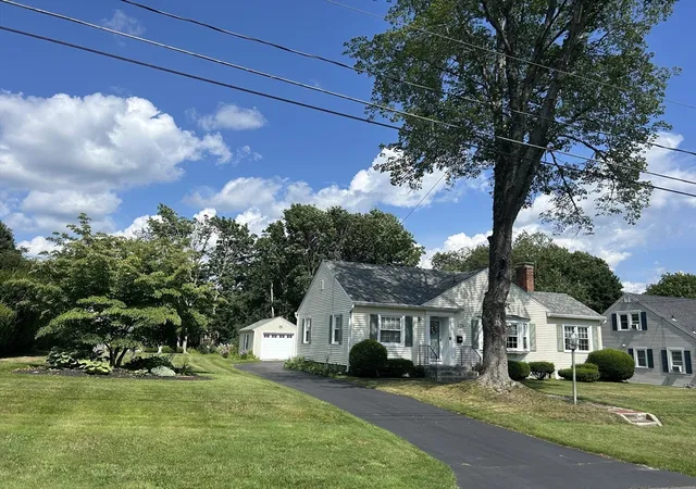 2nd image of 26 Windsor Ave, Pittsfield, MA 01201 | MLS# 73549506