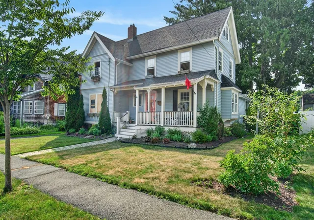 Homes for sale in Beverly, MA | 18 Strutevant Street, Beverly, MA 01915 | MLS# 73549681